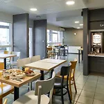 Hotel B&B Hotel Orgeval 2*
