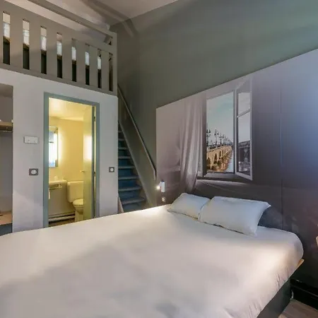 Hotel B&B Hotel Orgeval 2*