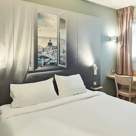 B&B Hotel Orgeval فندق 2*