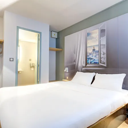 Hotel B&B Hotel Orgeval 2*