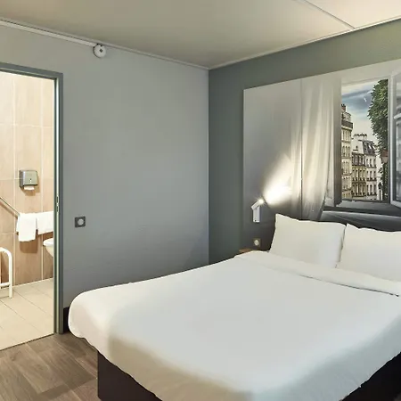 B&B Hotel Orgeval 2* オルジュヴァル