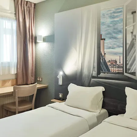 ホテル B&B Hotel Orgeval オルジュヴァル