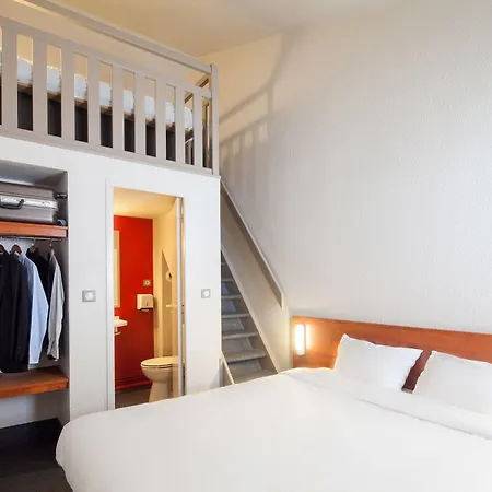 B&B Hotel Orgeval Hotel