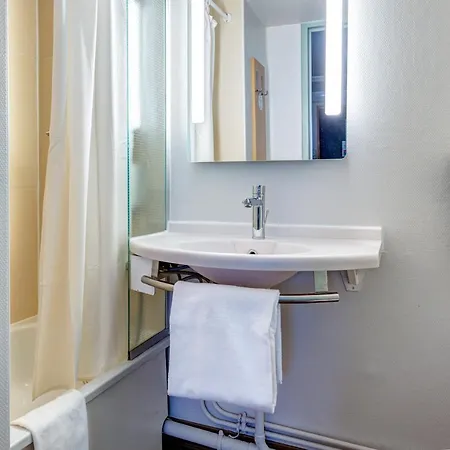 B&B Hotel Orgeval Hotel Orgeval (Yvelines)