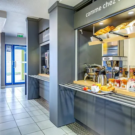 Hotel B&B Hotel Orgeval 2*