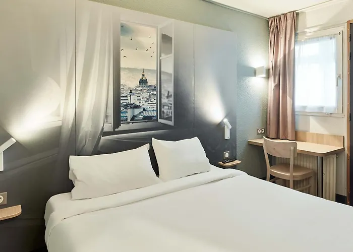 B&B Hotel Orgeval Hotel 2*