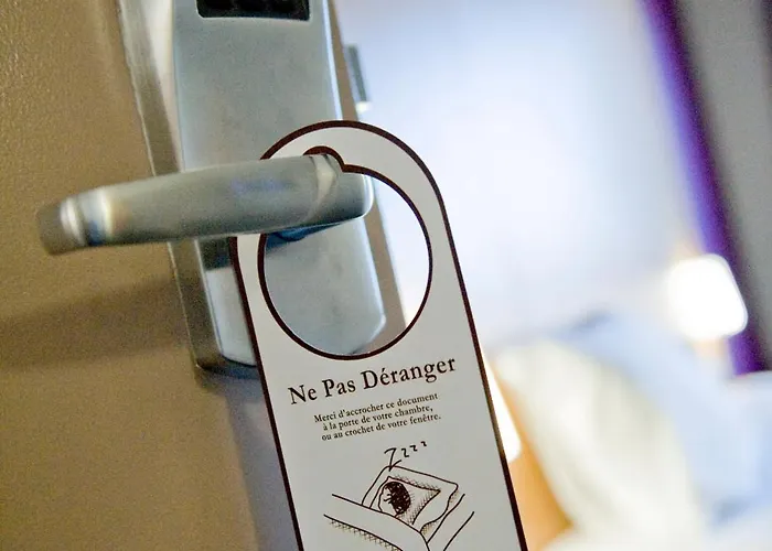 B&B Hotel Orgeval 2*