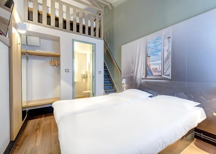 B&B Hotel Orgeval Hotel 2*